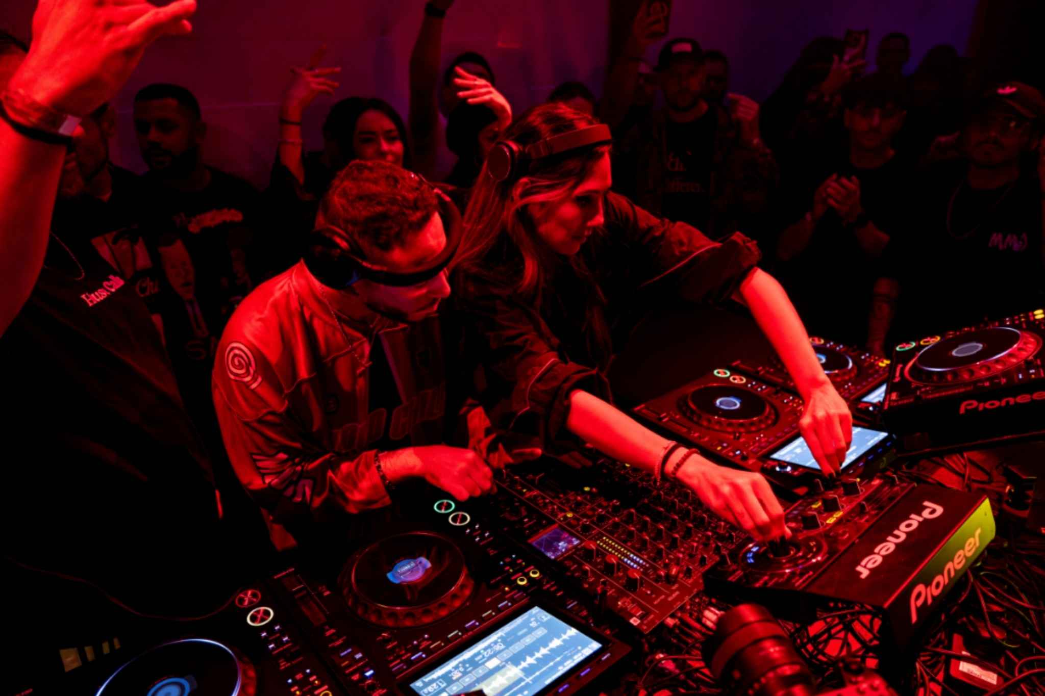 https://labelworx.com/images/home/relish_the_culture_image.jpg